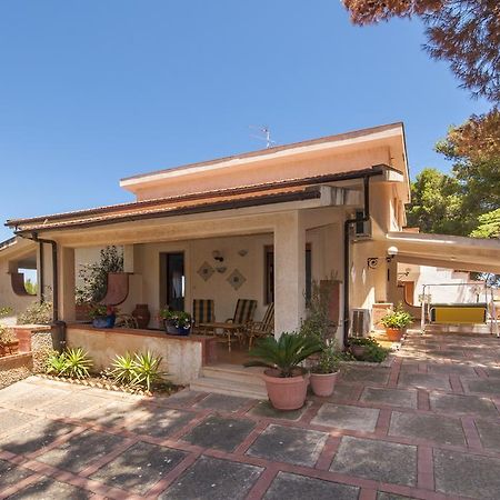 Holiday Home Cala Bianca Castellammare del Golfo Exteriör bild
